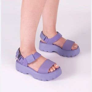 Melissa kick off sandal platforms lavender size 36BR/7.5US